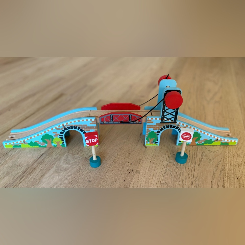 Wooden Train Draw Bridge Set